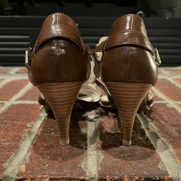 Nickels Brown Faux Leather Heels - Picture 4 of 6